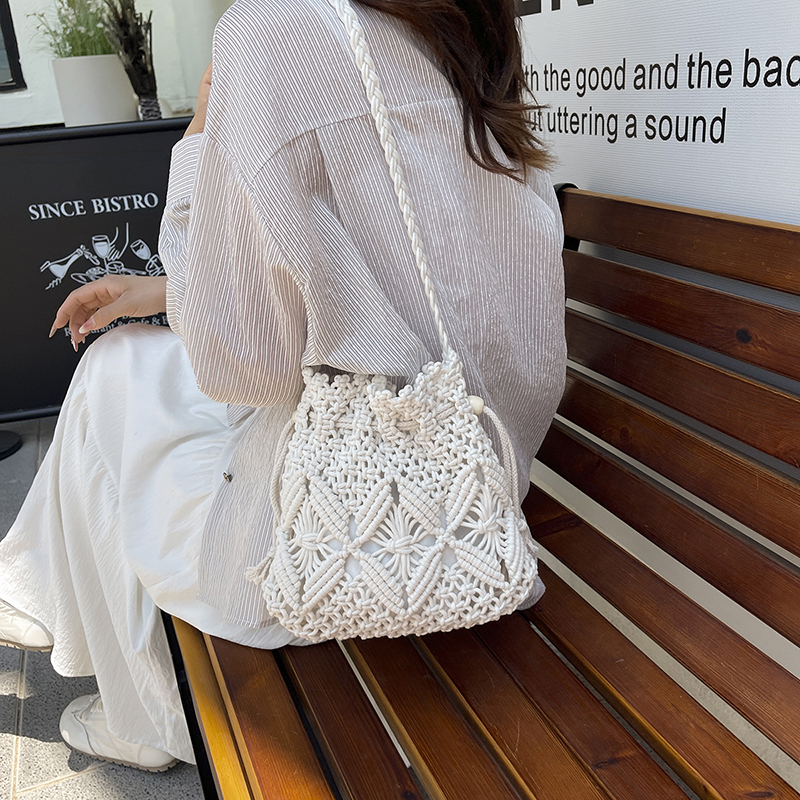 LEFTSIDE Weave Small Shoulder  - Crochet Bag Raffia avis et prix