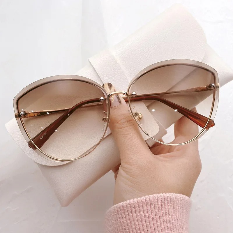 High Quality women's Oval Riml - Sunglasses Cat Eye avis et prix
